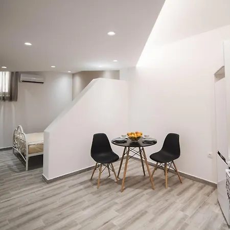 Appartement Contemporary Studios Historic Center By Corfuescapes