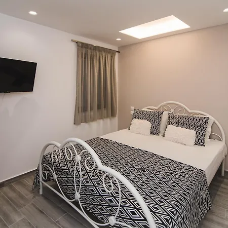 Contemporary Studios Historic Center By Corfuescapes * Corfu (city)